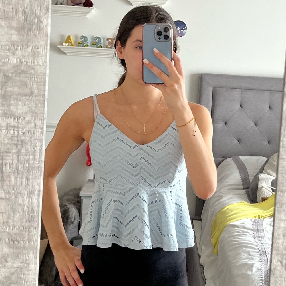 Light Blue Dynamite Ruffled Flowy Vneck Top Cutout Design M